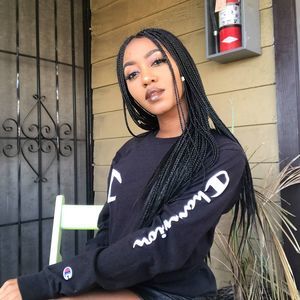 Meet your Posher, Lena